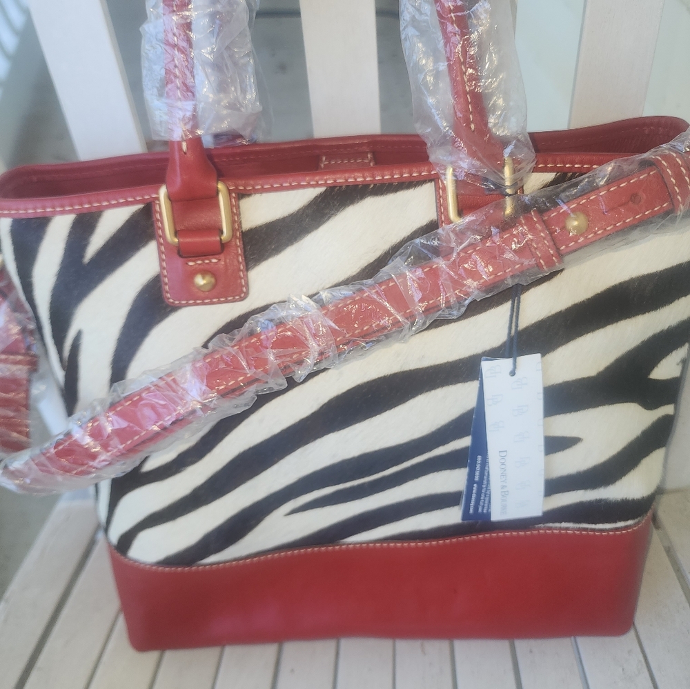 NWT RARE Dooney & Bourke Pony Calf Hair Chelsea Satchel ZEBRA - Picture 4 of 6